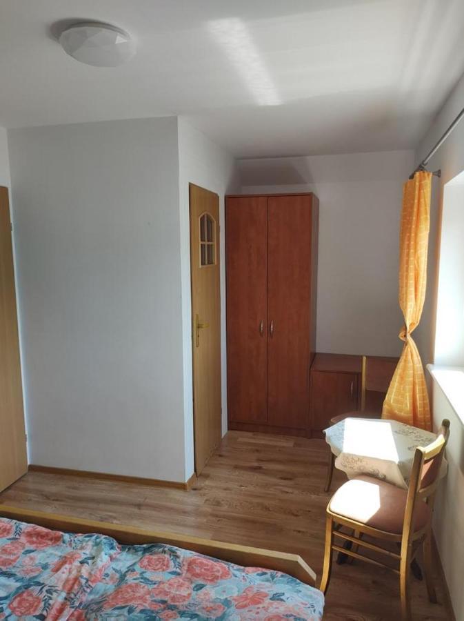 Jeziorna 1 Daire Wiele Dış mekan fotoğraf